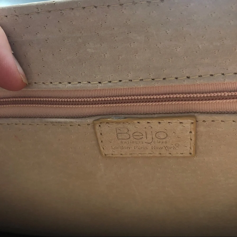 Beijo Briefcase - Picture 12 of 12